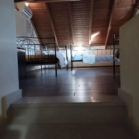 Villa Comfort With Garden And View