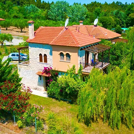 Comfort With Garden And View Villa Kriopigi