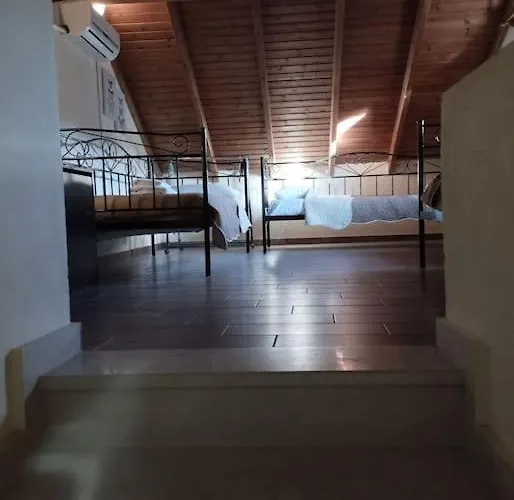Vila Comfort With Garden And View