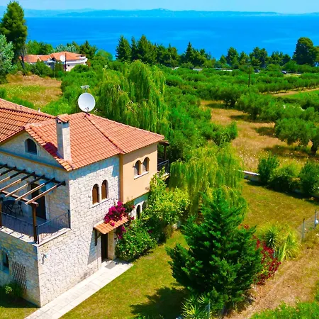 Comfort With Garden And View Villa Kriopigi