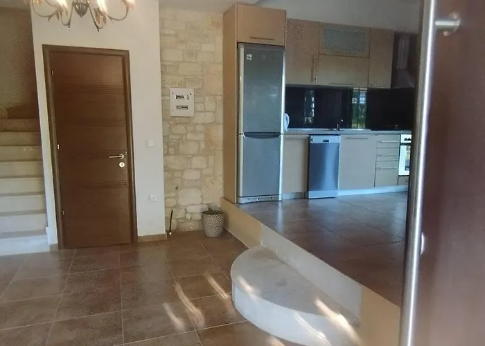 Villa Comfort With Garden And View Kriopigi