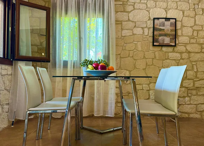 Comfort With Garden And View Villa *