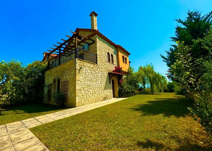 Comfort With Garden And View Villa